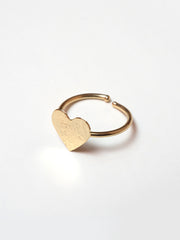 Petite Heart Ring - Gold
