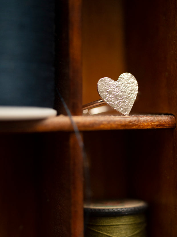 Petite Heart Ring - Silver