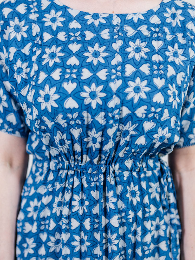 Ameri アメリ　CUT WORK INDIGO DRESS Ameri（アメリ）の「CUT WORK INDIGO DRESS（ワンピース）」 - WEAR