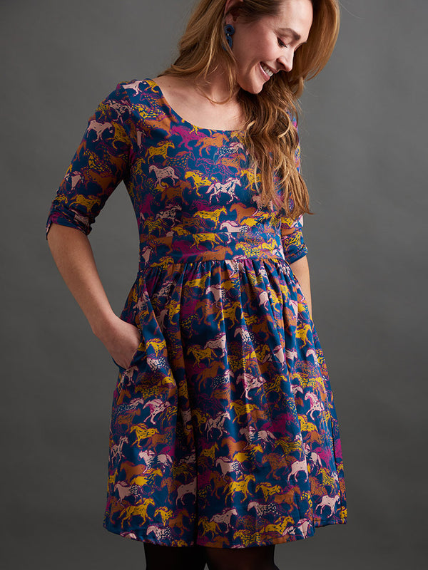 Serephina Horse Print Dress with Pockets - Mata Traders