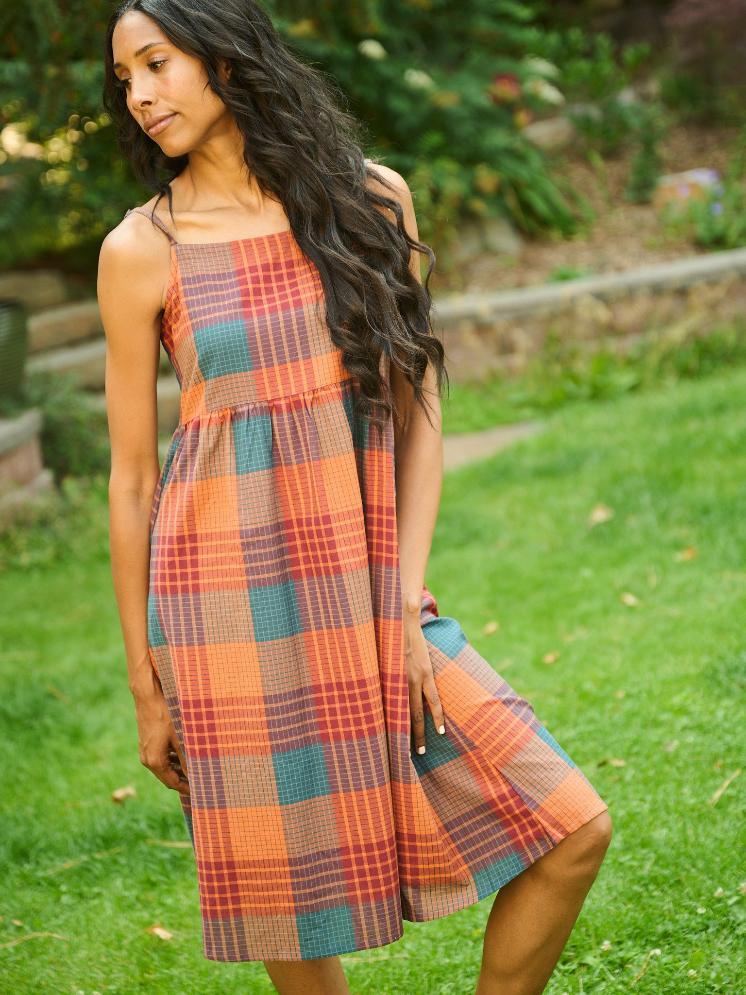 fall plaid dress Retro Plaid Wool Midi Dress – A-Line Silhouette for Fall Style – 5303 –  Xiaolizi main image 1
