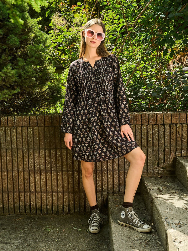 Victoria Tunic Dress - Black Mini Blossom