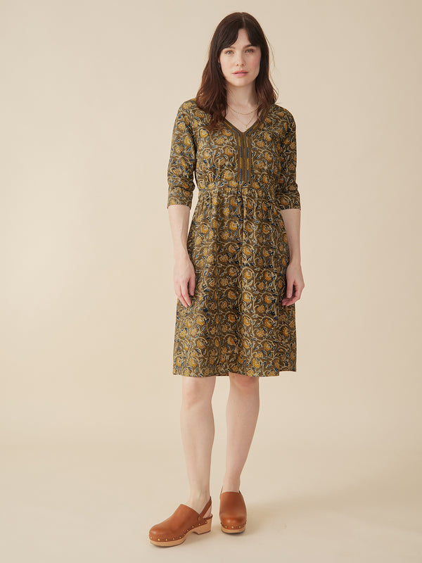 Jaya Half Sleeve Fall Olive Print Dress - Olive Kalamkari - Mata Traders 