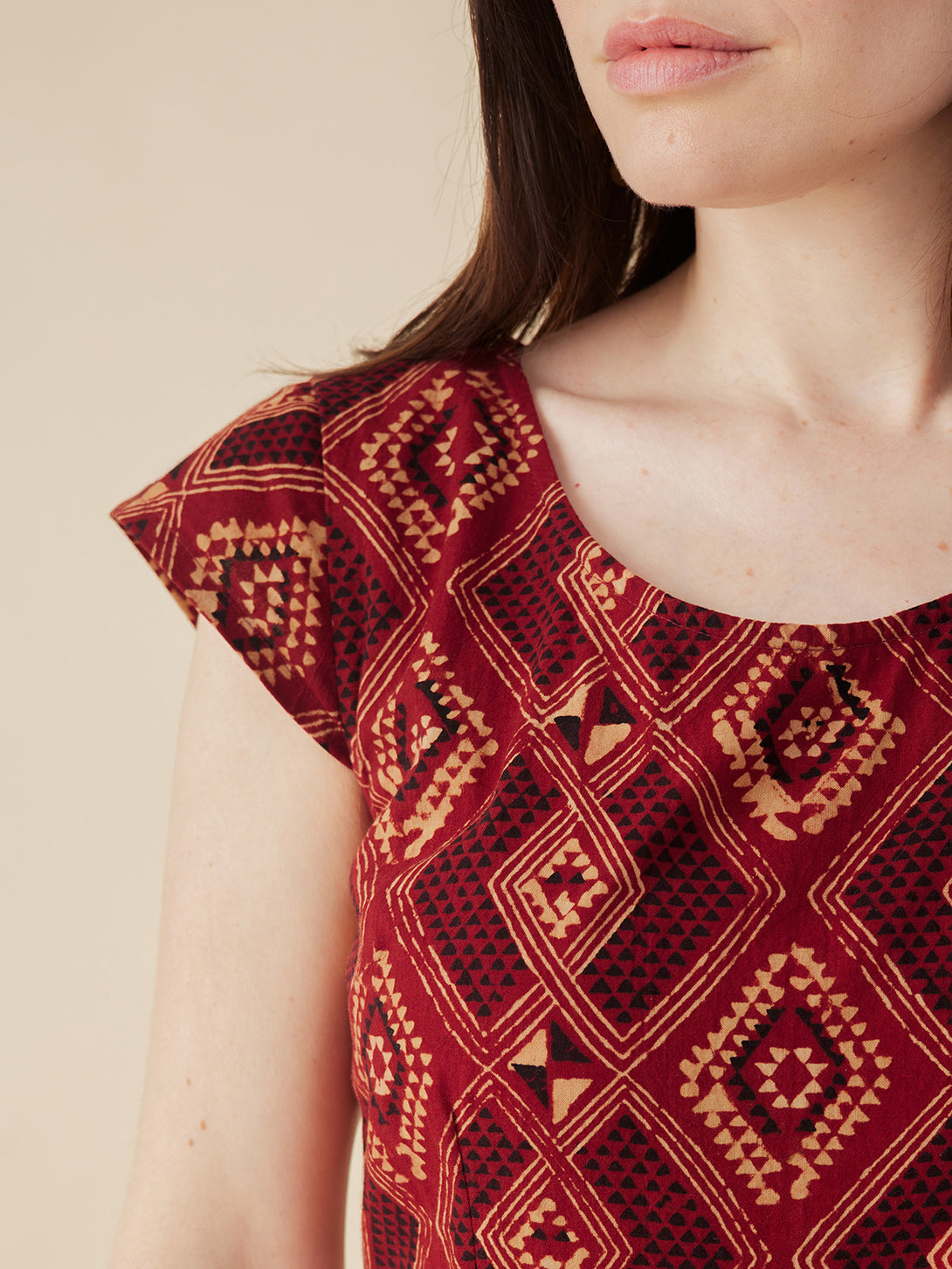 Red Diamond Print Vintage Pleat Dress  Cap Sleeve - Mata Traders Ethical Fashion