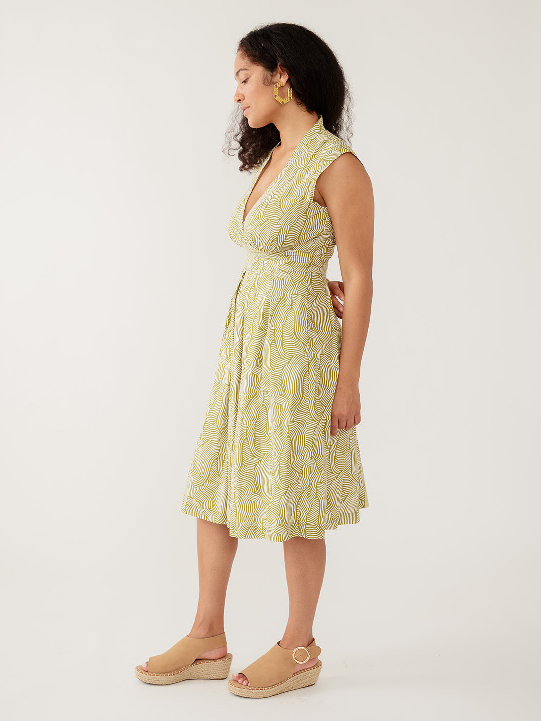 Women's Vintage Lucille Dress Waves Green | Fair Trade