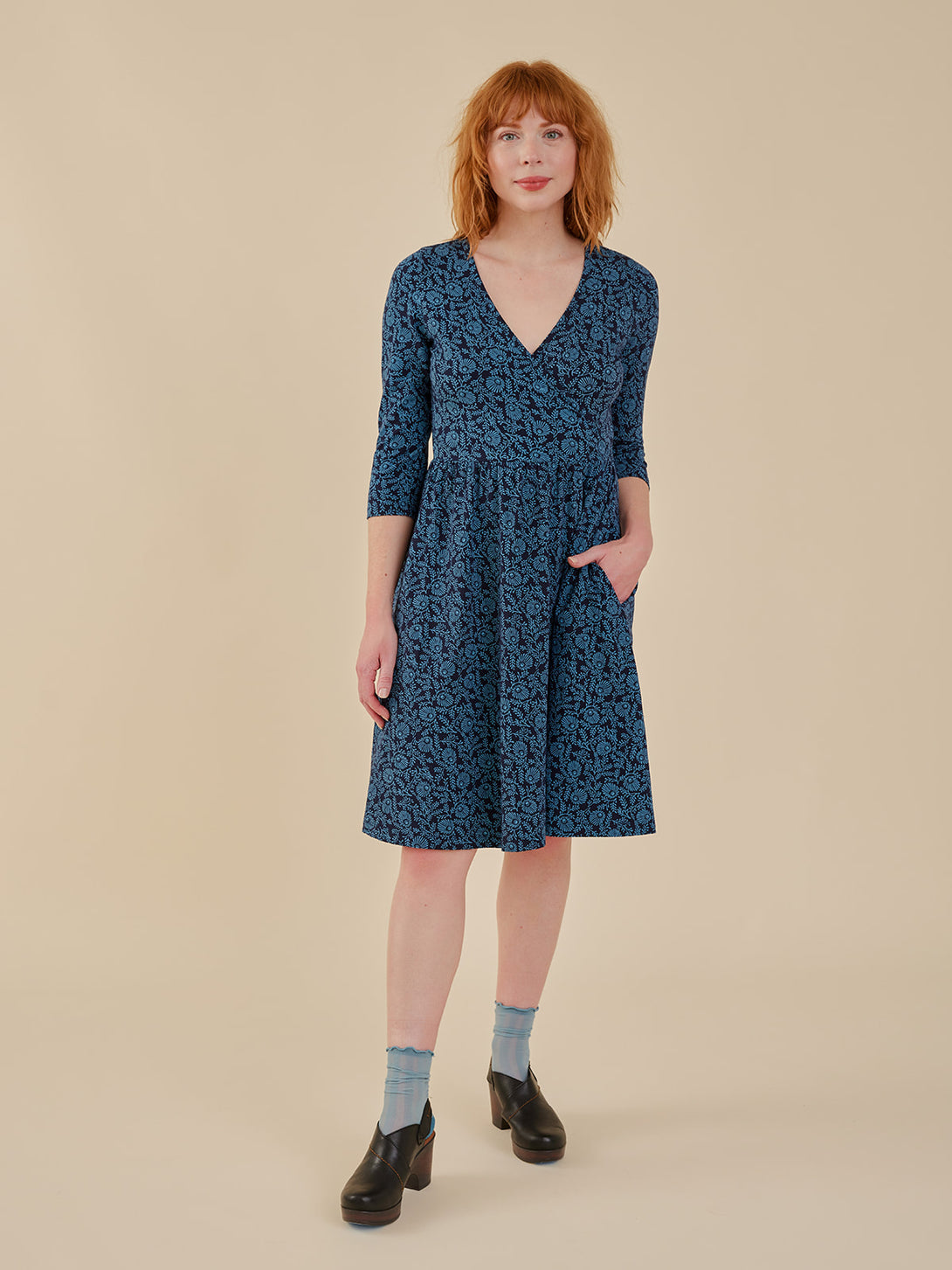 kaila wrap style jersey dress Women's Callie Faux Teal Vine | Fair Trade Vsu