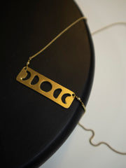 Satellite Choker Necklace Gold